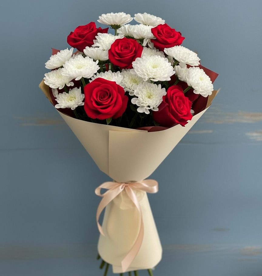 Букет цветов из: Розы и Хризантемы в Парковом