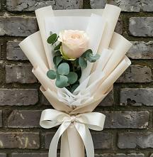 Букет цветов из:  Розы в Парковом
