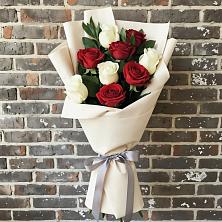 Букет цветов из:  Розы в Парковом