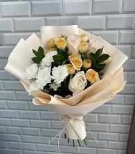 Букет цветов из:  Розы и Хризантемы в Парковом