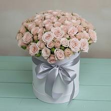 Цветочная композиция из Розы в шляпной коробке #REPLACE_PRED# Парковом