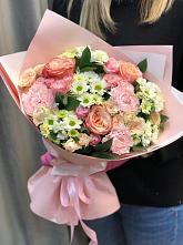 Букет нежные объятья в Парковом Букет цветов из: Гвоздики, Розы и Хризантемы в Парковом