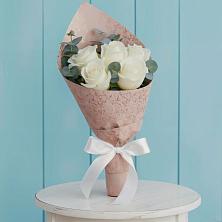 Букет цветов из:  Розы в Парковом