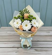 Букет цветов из:  Герберы, Розы и Хризантемы в Парковом