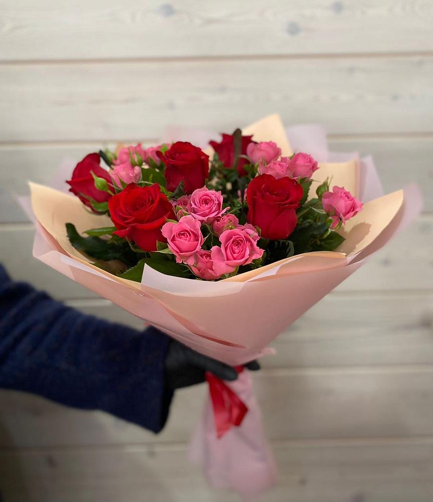 Букет цветов из: Розы в Парковом
