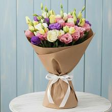 Букет цветов из:  Лизиантусы в Парковом