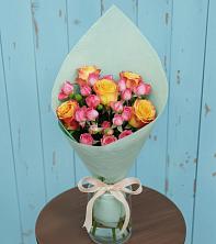 Букет цветов из:  Розы в Парковом